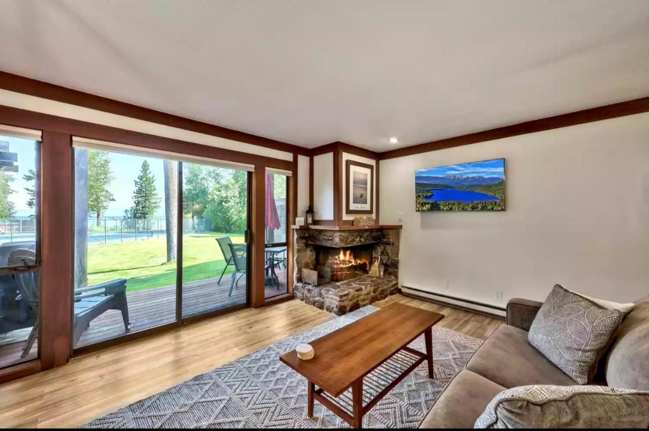 Beautiful Remodeled Condo In Tahoe City Luaran gambar